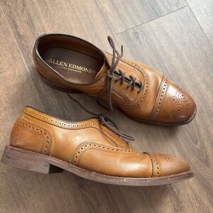 Allen Edmonds Strand Cap-Toe Oxford Dress Size 10.5D Walnut #1635 Brogue